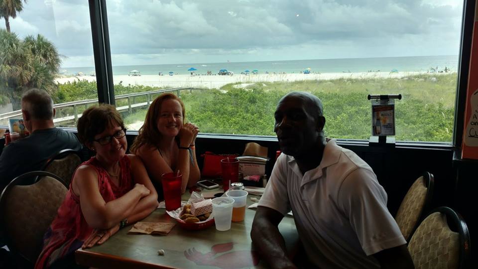 20376131_1792115834136666_4404870660418179338_n[1]