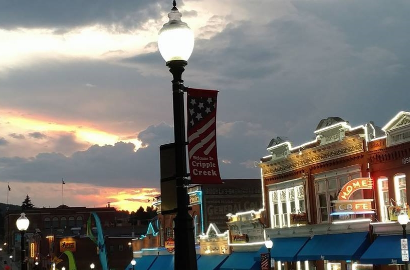 21231348_1830304273651155_4835289483701356660_n[1]