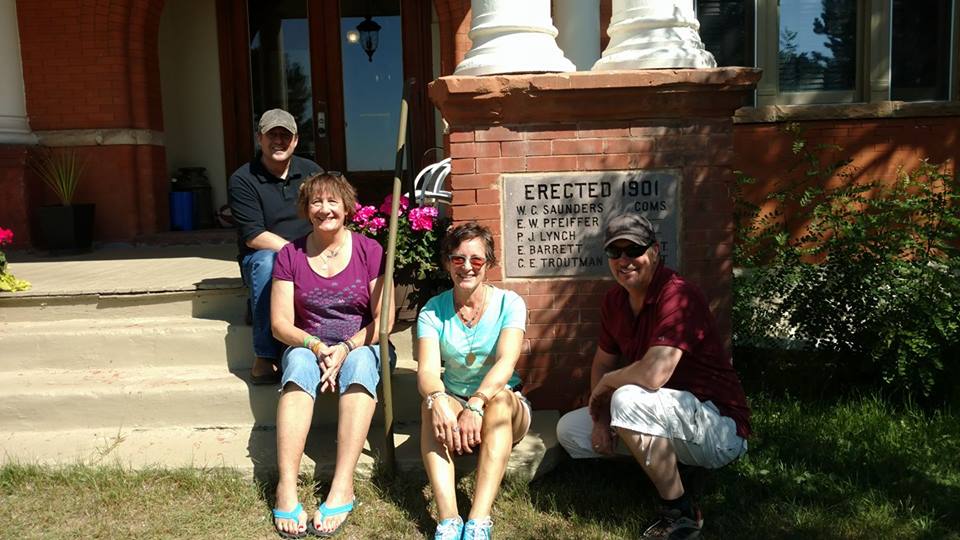 21317933_1830305810317668_6779892838889773698_n[1]