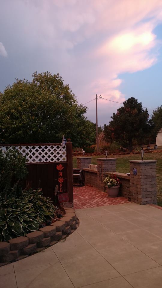 21761382_1844348118913437_466798400101433312_n[1]